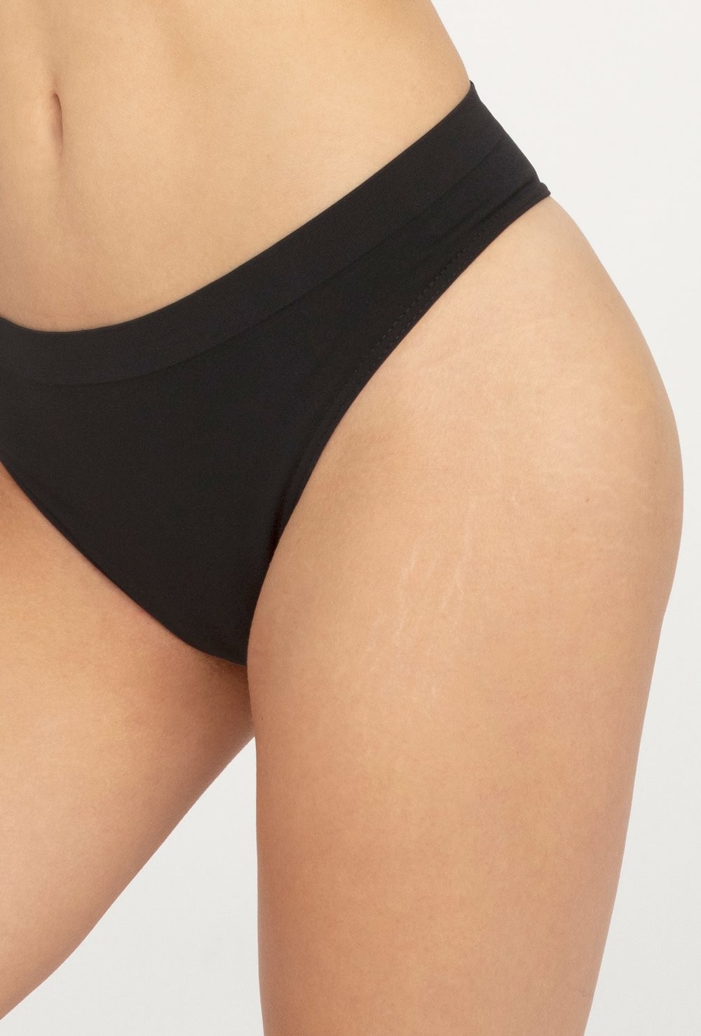 STRINGI BASIC LILI