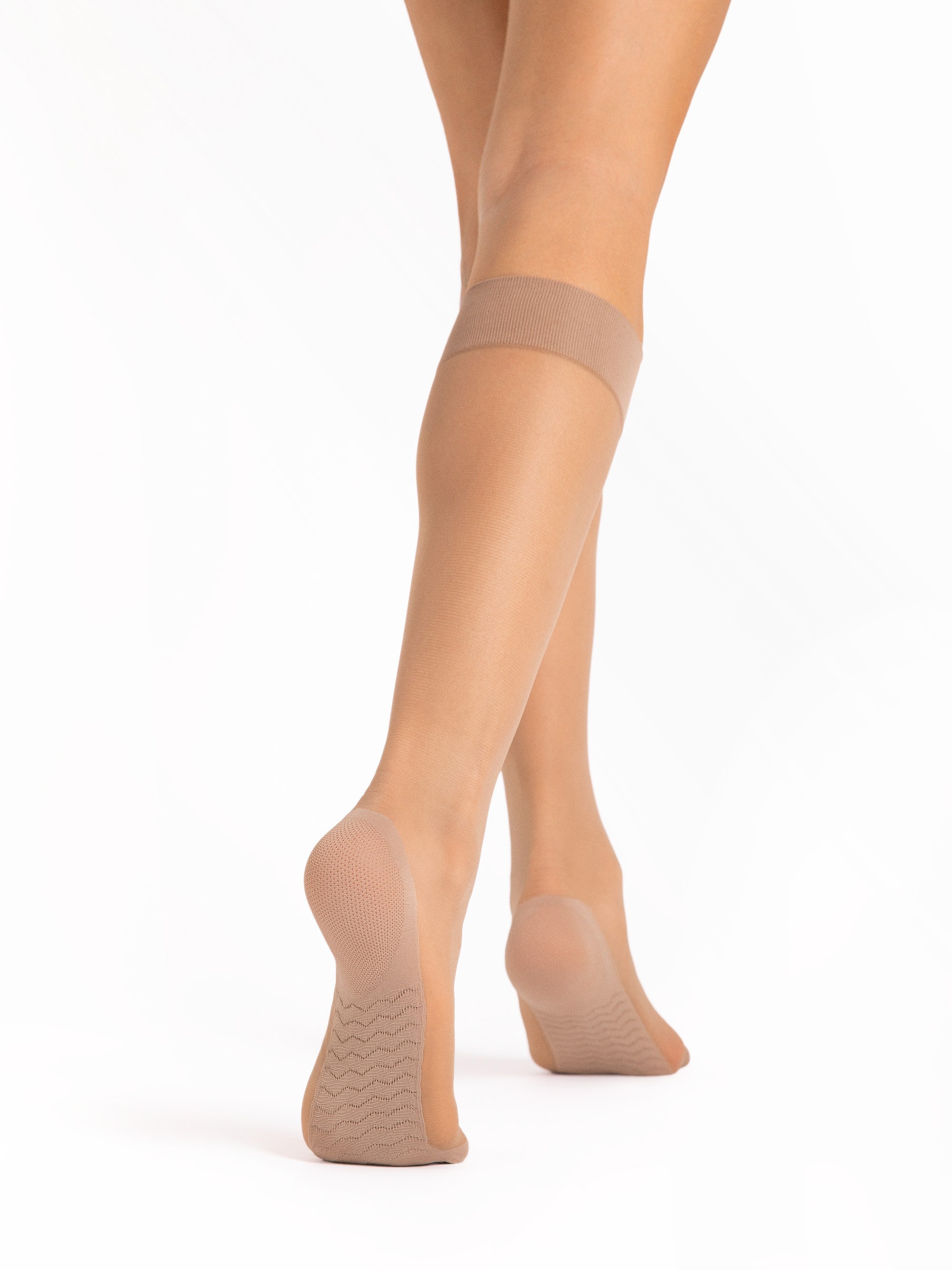 M2100 MEDICA - PODKOLANÓWKI MASSAGE 20 DEN POUDRE KNEE-HIGHS